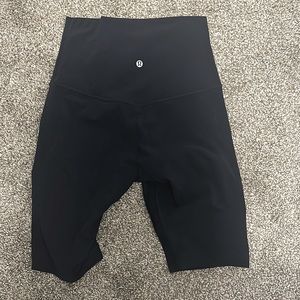 Lulu lemon size 6 biker shorts- align